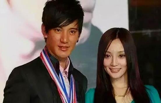 汪小菲绯闻女友视频爆料,揭秘背后真相  第3张