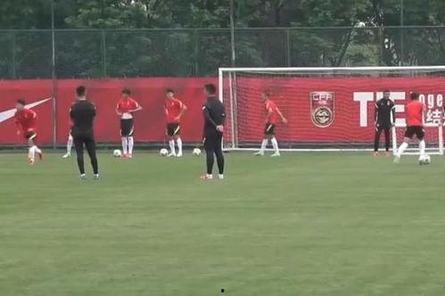 记者爆料中国队视频,中国队幕后精彩瞬间