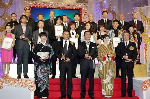 业内人爆料娱乐圈博主,揭秘明星幕后真相！  第3张